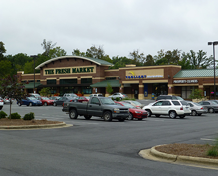 Mallard Crossing Shopping Center